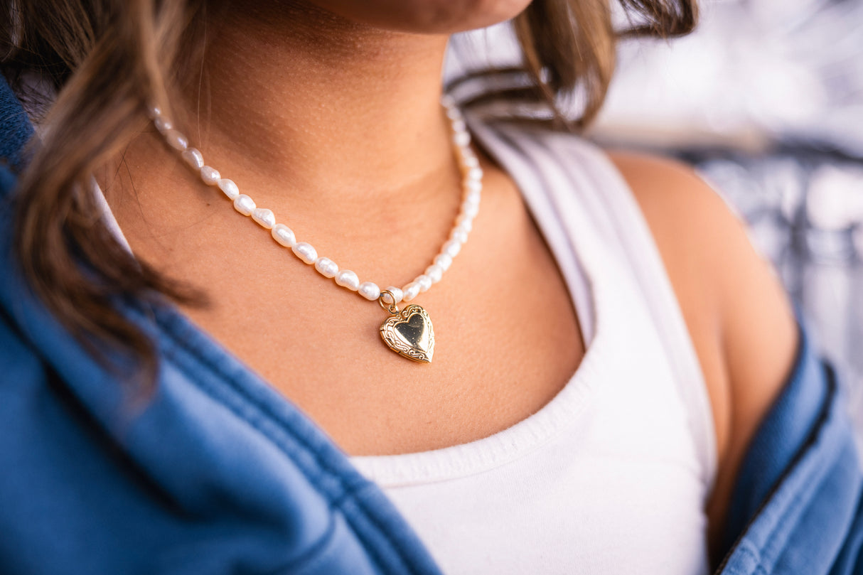 Giselle Pearl Necklace