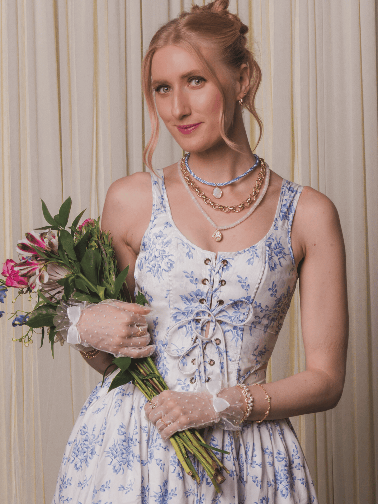 Daphne Cameo Rope Necklace Sky