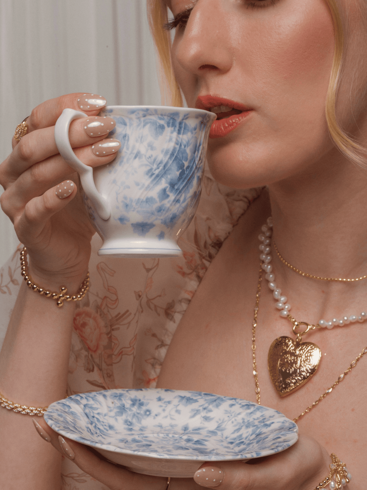 Eleanor Heart Locket Pearl Necklace