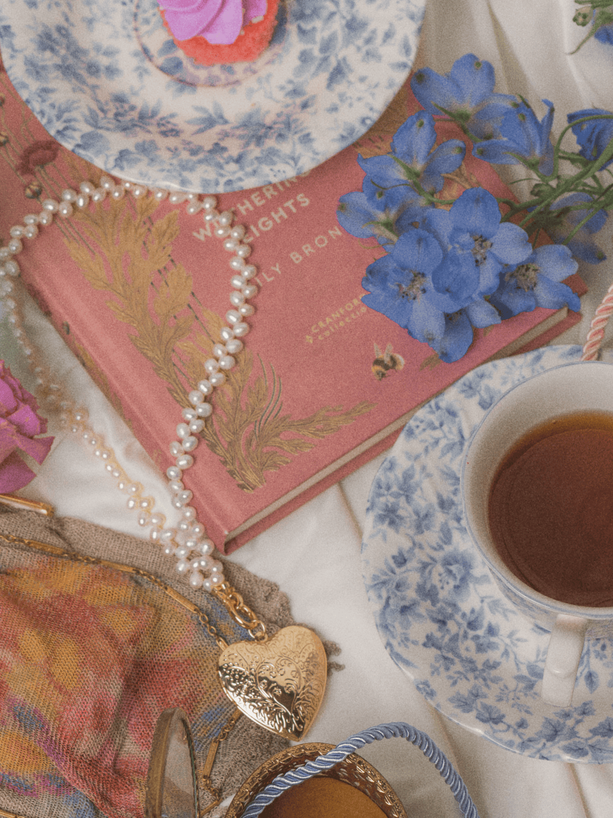 Eleanor Heart Locket Pearl Necklace