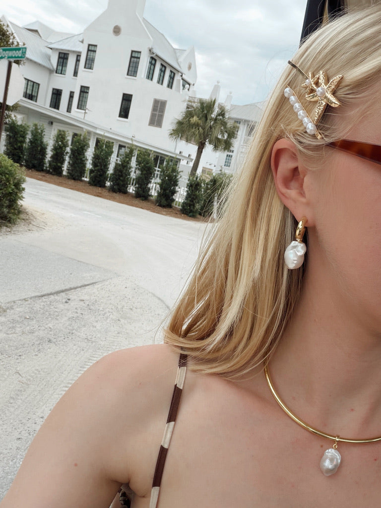 Collins Baroque Pearl Earring