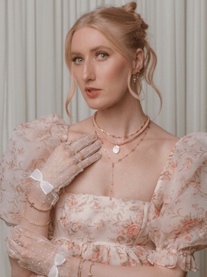 Daphne Cameo Rope Necklace Rose