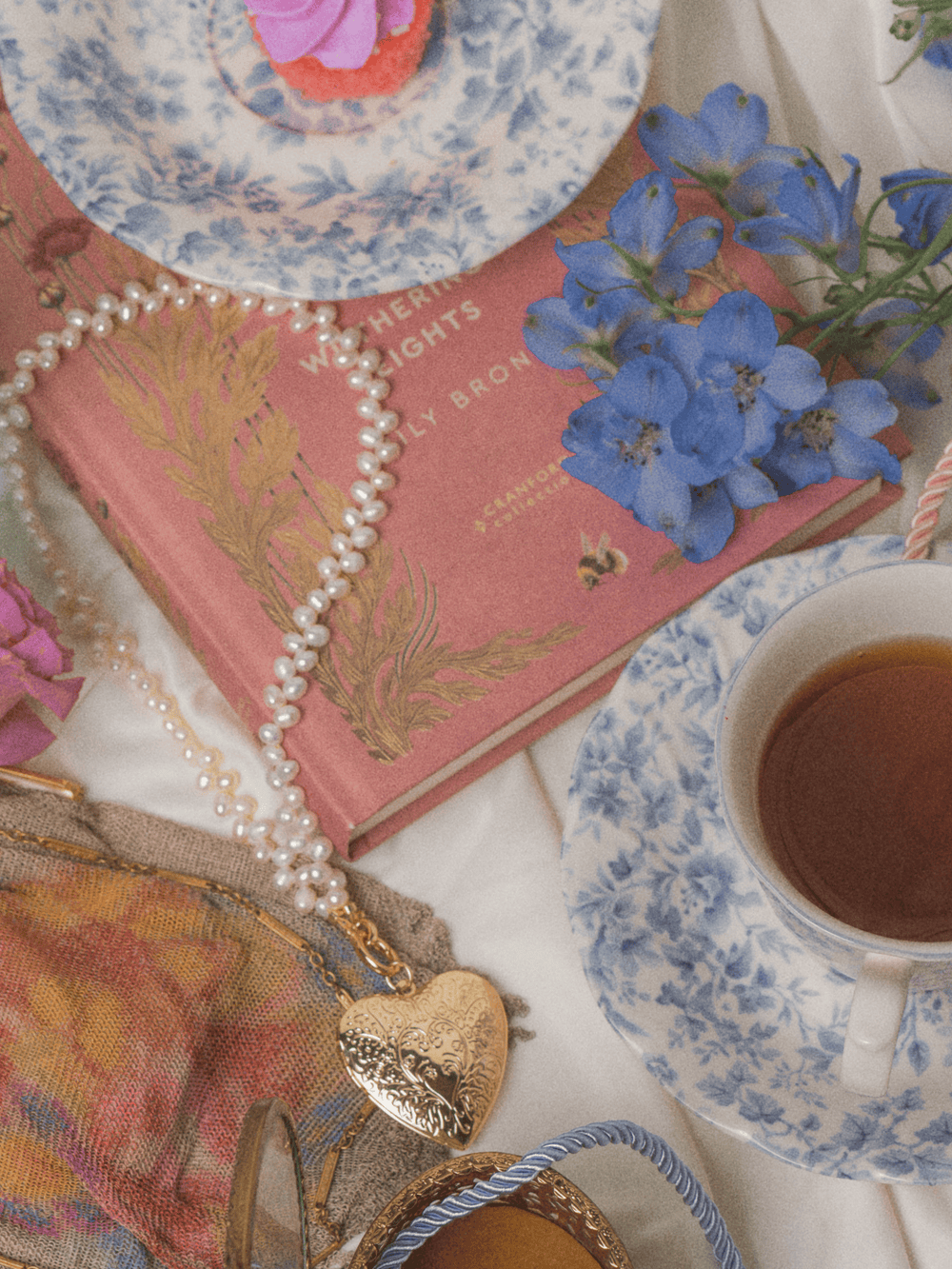 Eleanor Heart Locket Pearl Necklace