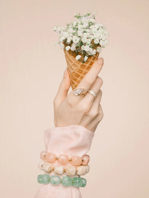 Lainey Gemstone Stretch Bracelet Shell Pink