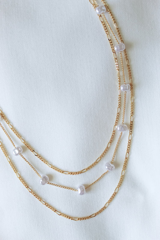 Lundae Layer Necklace