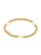 Quatrefoil Stretch Bracelet 4mm Quartz