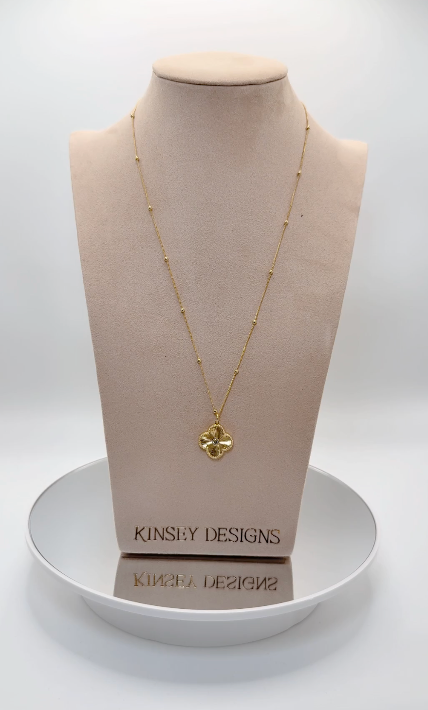 Vivienne Quatrefoil Necklace